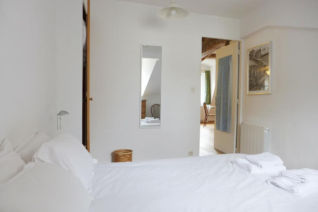 パリLe Jardin Du Maraisアパートメント 部屋 写真